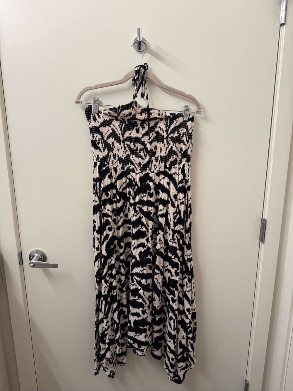 Old Navy Black and Cream Strapless Animal-Print Maxi Dress